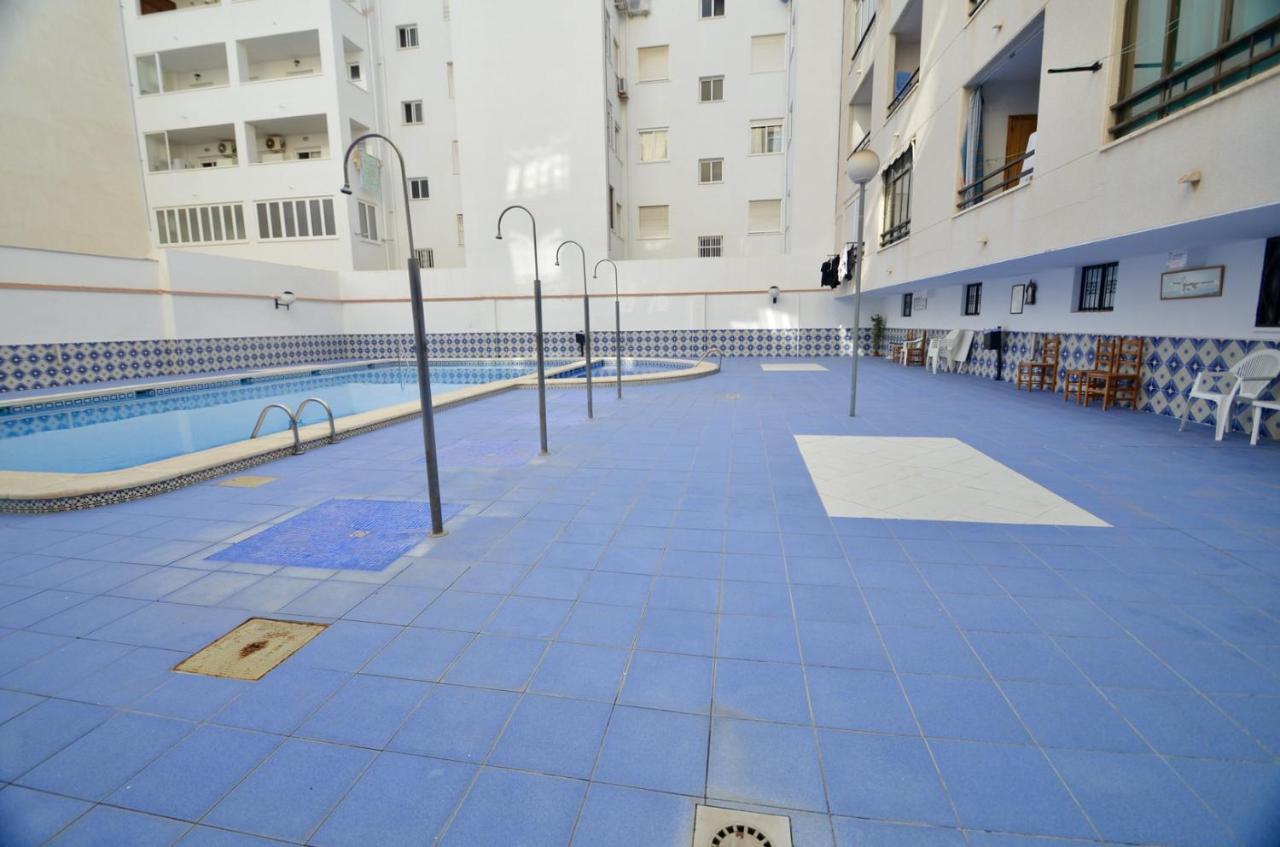 01 Calm Down And Relax Appartement Torrevieja Buitenkant foto